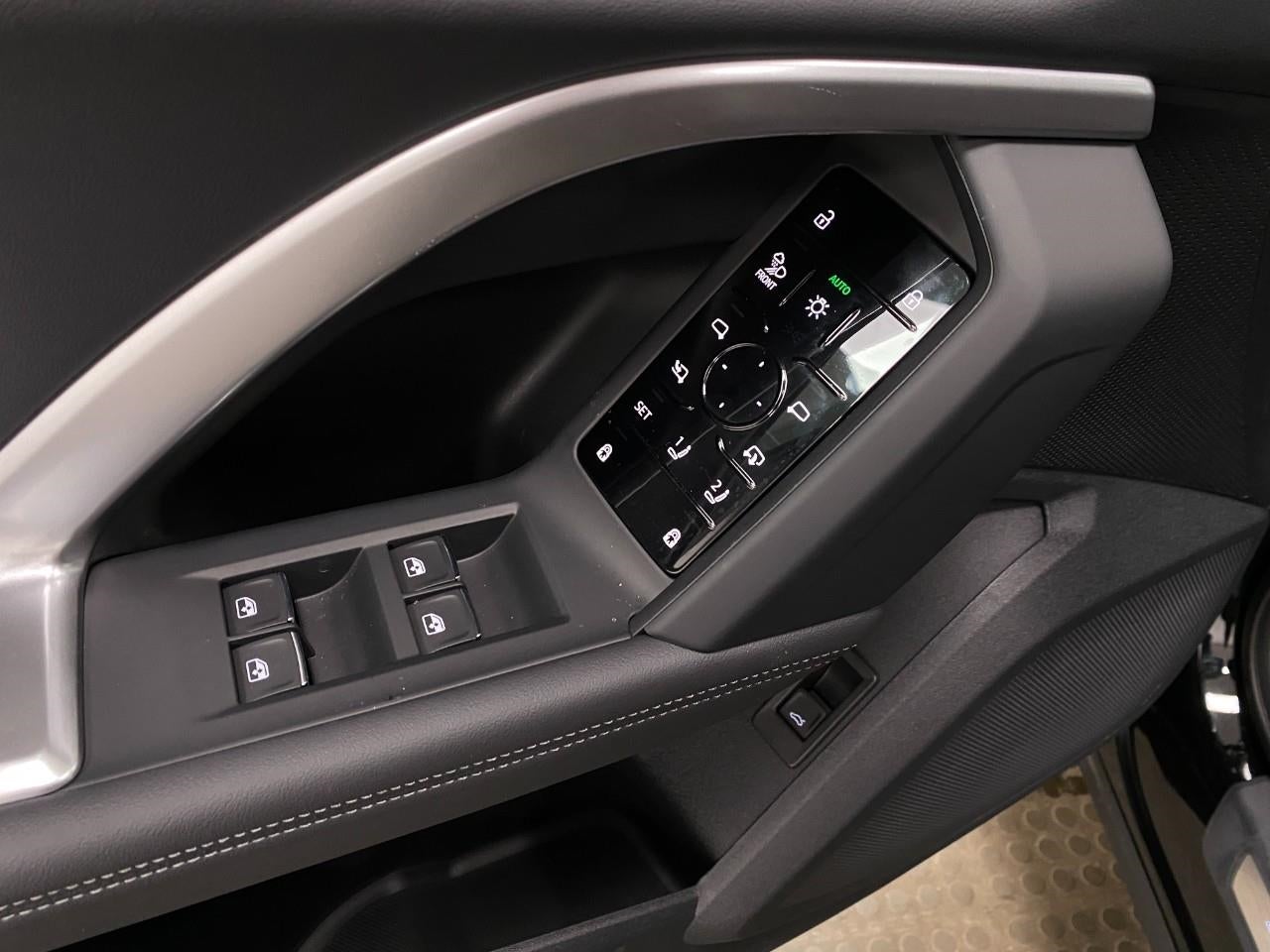 2025 Audi Q5 Premium Plus 2.0 TFSI quattro