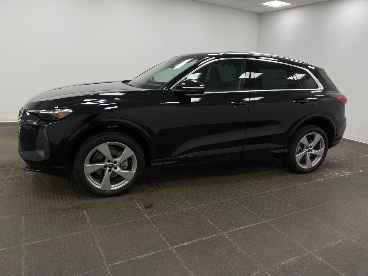 2025 Audi Q5 Premium Plus 2.0 TFSI quattro