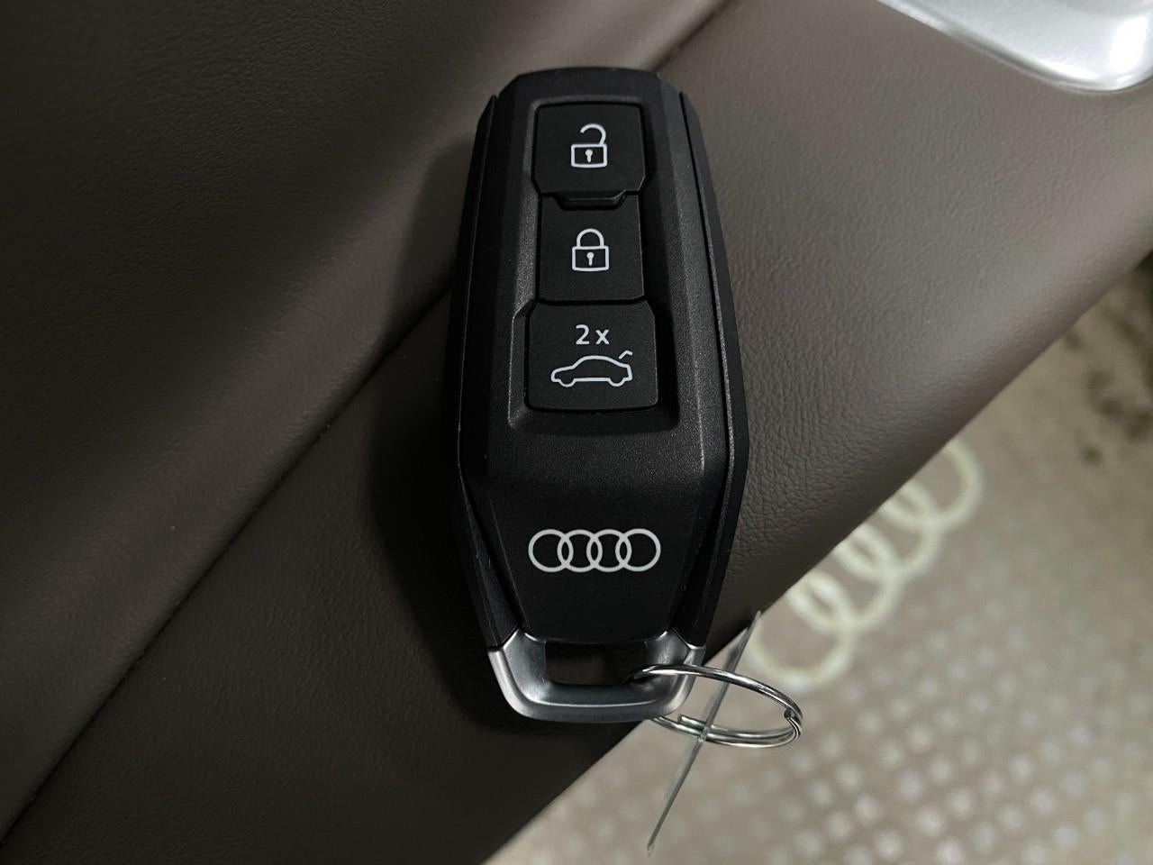 2025 Audi Q5 Premium Plus 2.0 TFSI quattro