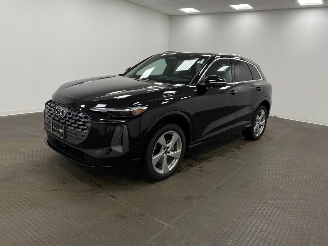 2025 Audi Q5 Premium Plus 2.0 TFSI quattro