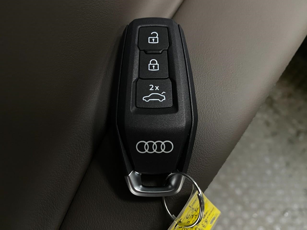 2025 Audi Q5 Prestige 2.0 TFSI quattro