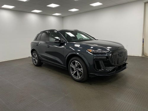 2027 Audi Q6 e-tron Premium Plus quattro