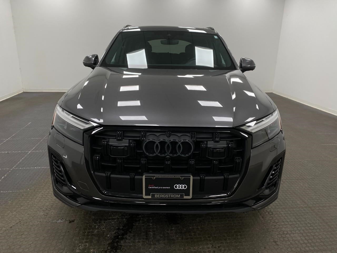 2025 Audi Q7 Premium 45 TFSI quattro