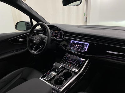 2025 Audi Q7 Premium 45 TFSI quattro