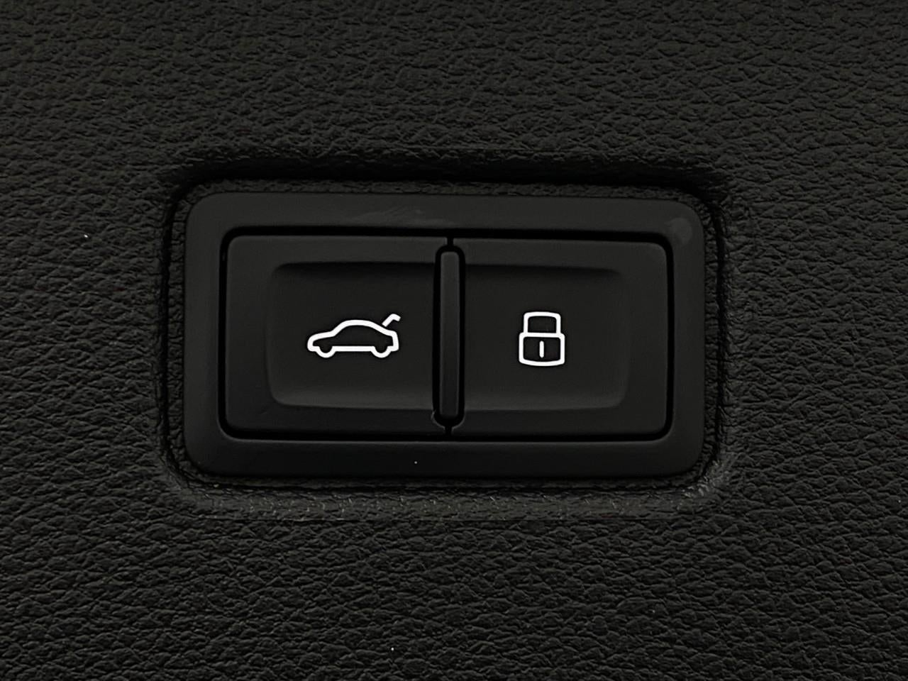 2025 Audi Q7 Premium 45 TFSI quattro