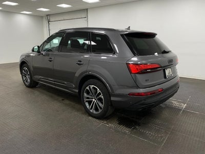 2025 Audi Q7 Premium 45 TFSI quattro