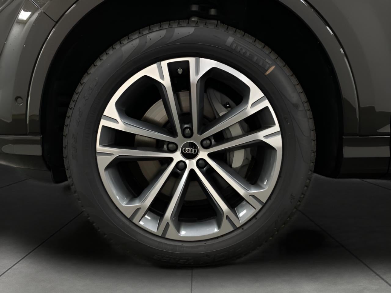 2025 Audi Q7 Premium 45 TFSI quattro