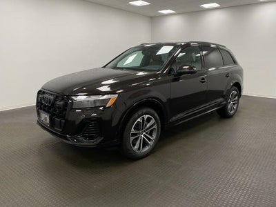 2025 Audi Q7 Premium 45 TFSI quattro