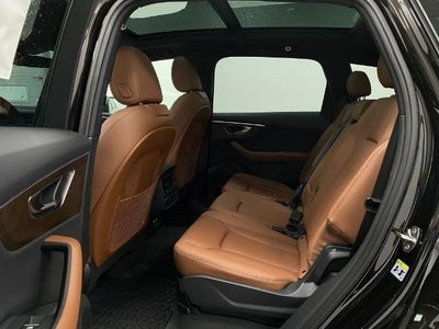 2025 Audi Q7 Premium 45 TFSI quattro