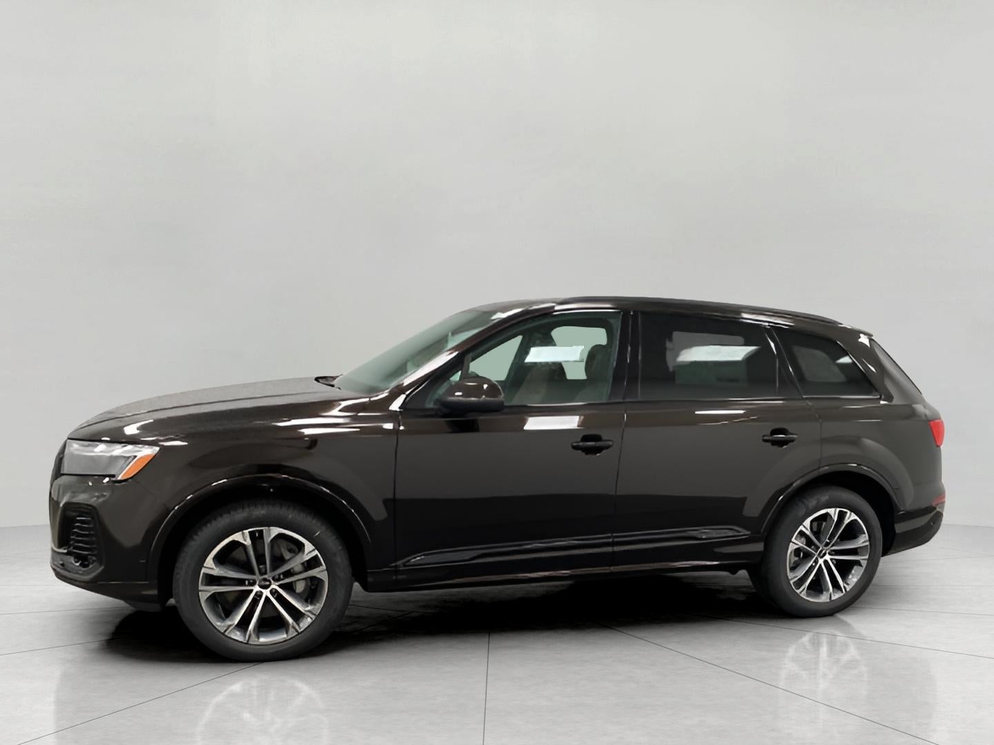 2025 Audi Q7 Premium 45 TFSI quattro