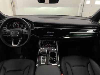2025 Audi Q7 Premium 45 TFSI quattro