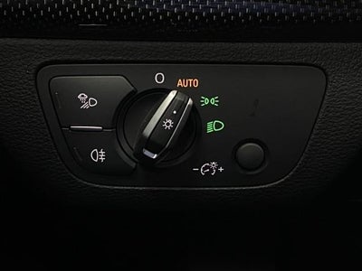 2025 Audi SQ5 Premium Plus 3.0 TFSI quattro