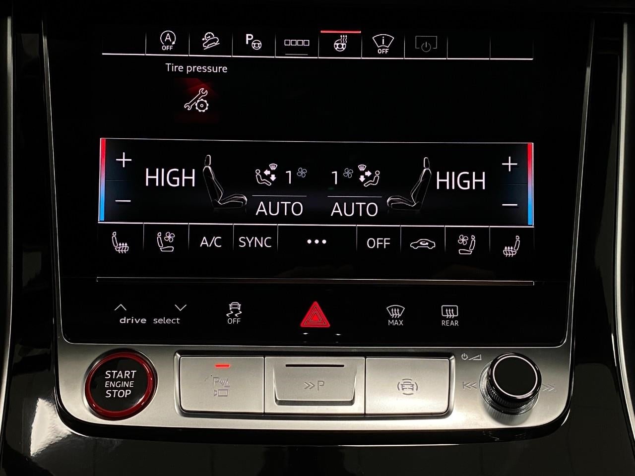 2026 Audi SQ8 Prestige quattro