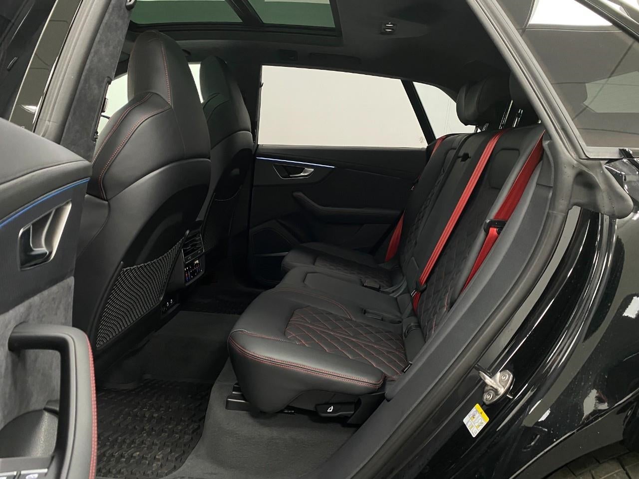 2026 Audi SQ8 Prestige quattro