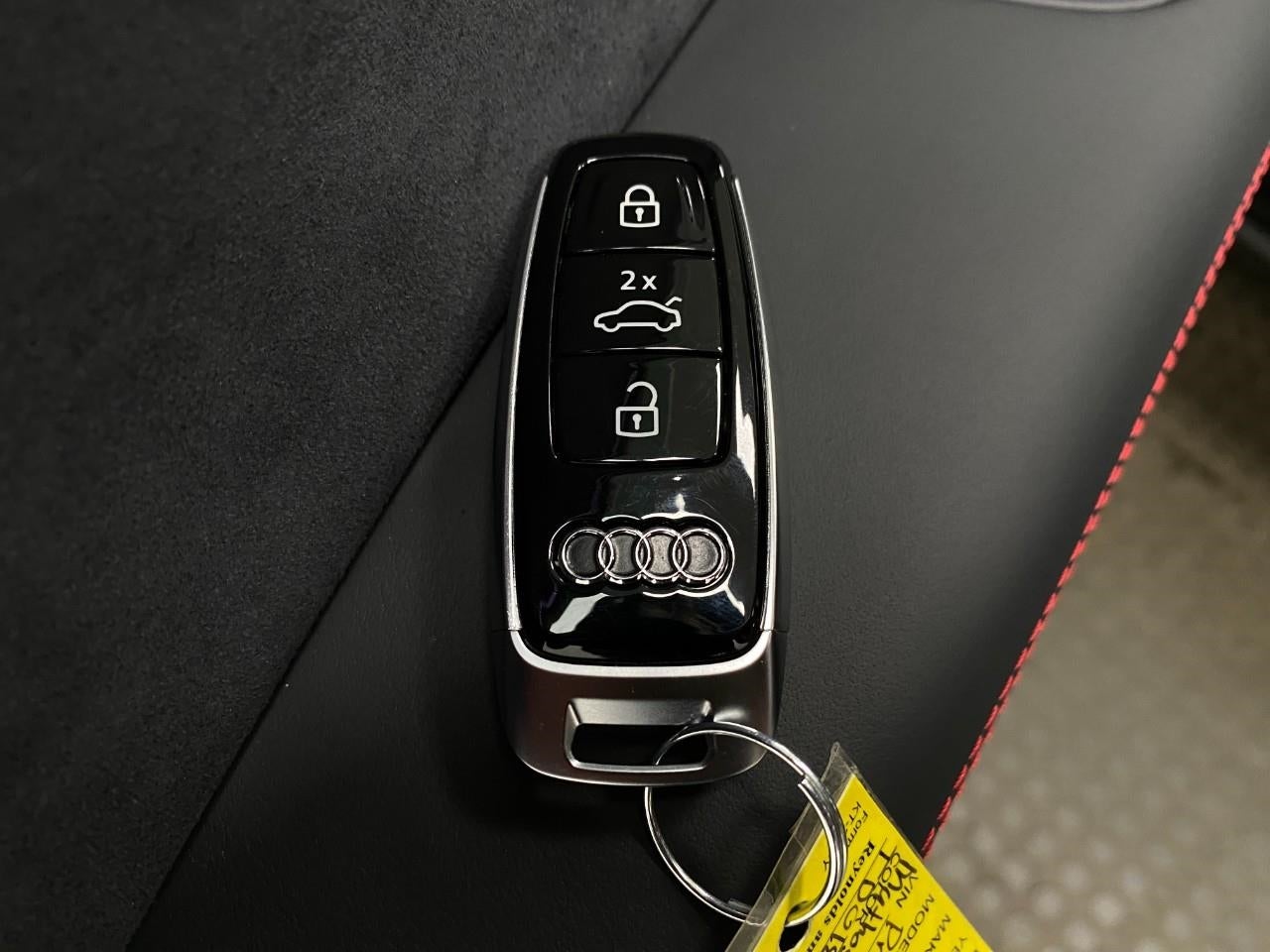 2026 Audi SQ8 Prestige quattro