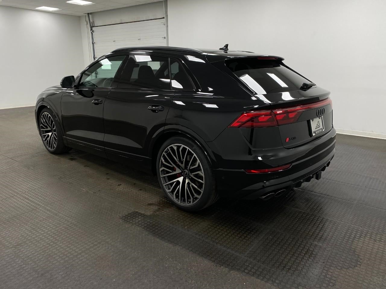 2026 Audi SQ8 Prestige quattro