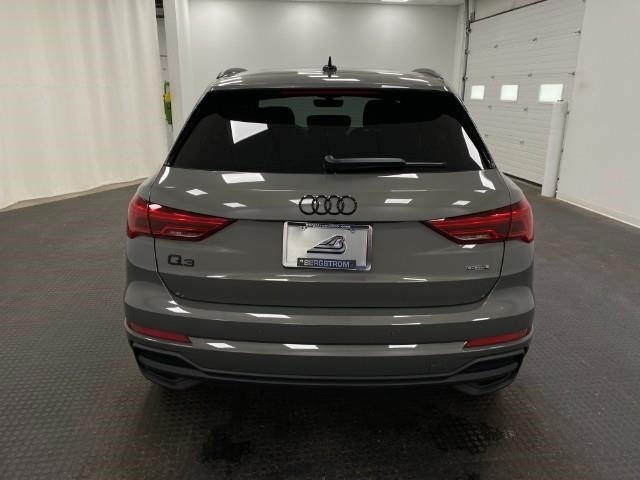 2025 Audi Q3 S line Premium 45 TFSI quattro