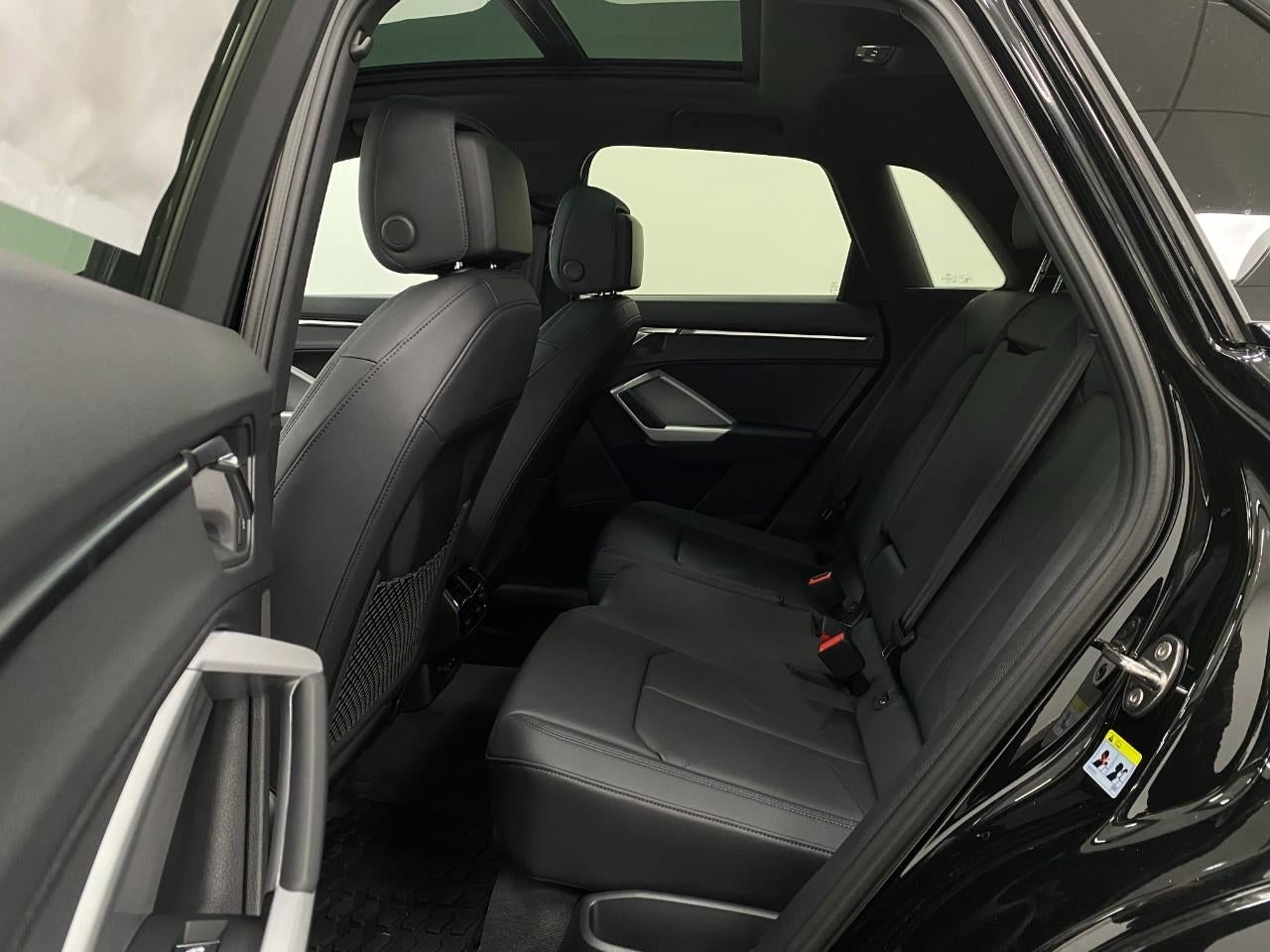 2025 Audi Q3 S line Premium 45 TFSI quattro