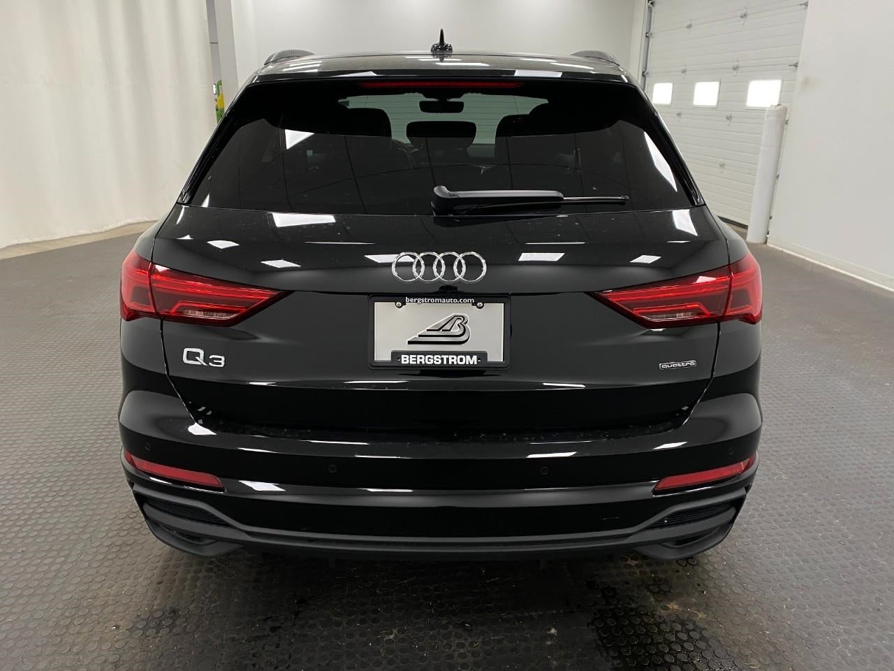 2025 Audi Q3 S line Premium 45 TFSI quattro