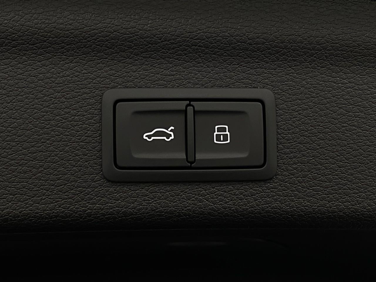 2025 Audi Q3 S line Premium 45 TFSI quattro