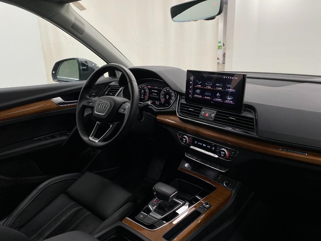 2023 Audi Q5 S line Premium Plus 45 TFSI quattro