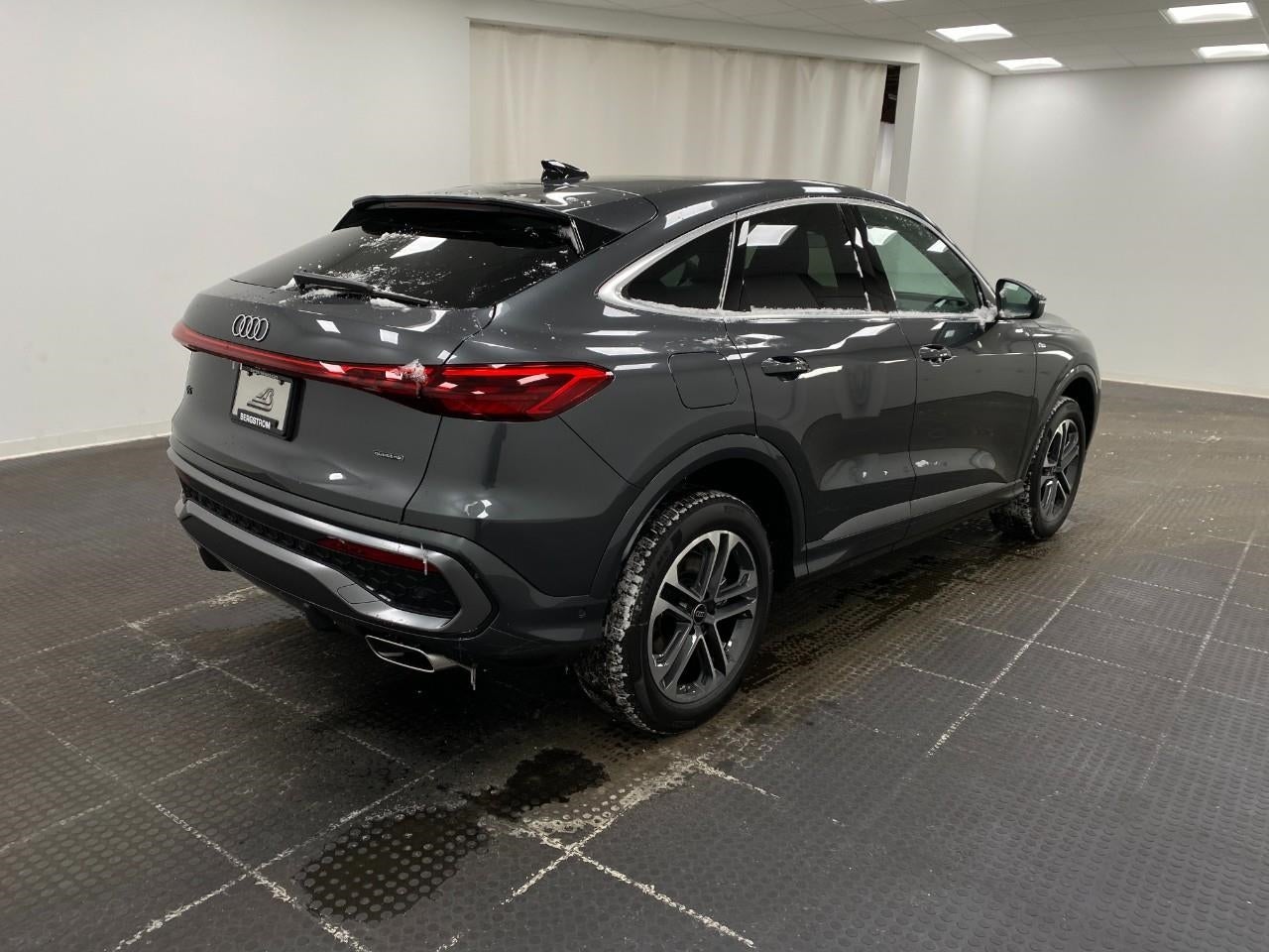 2025 Audi Q5 Sportback Premium Plus 2.0 TFSI quattro