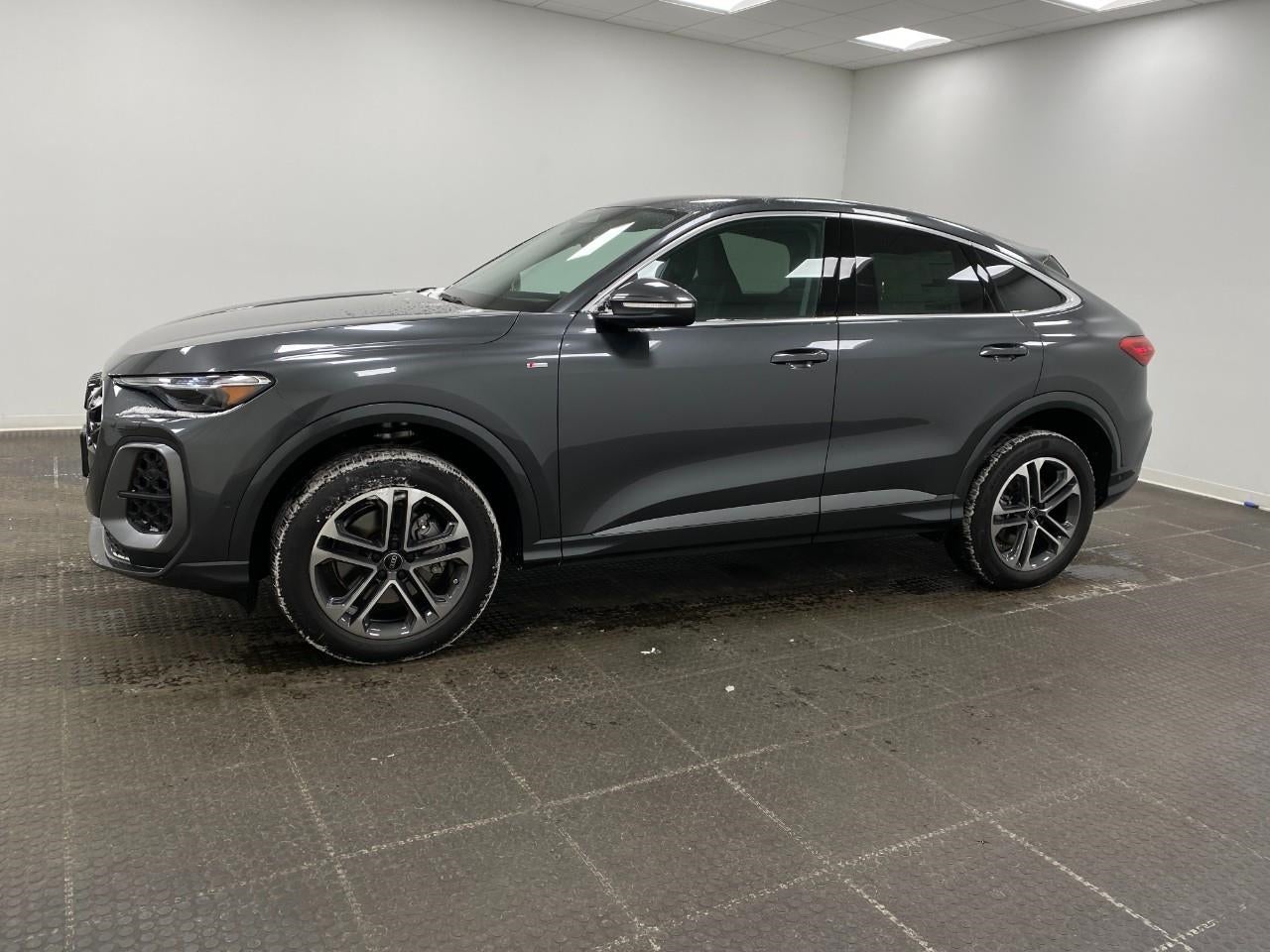 2025 Audi Q5 Sportback Premium Plus 2.0 TFSI quattro