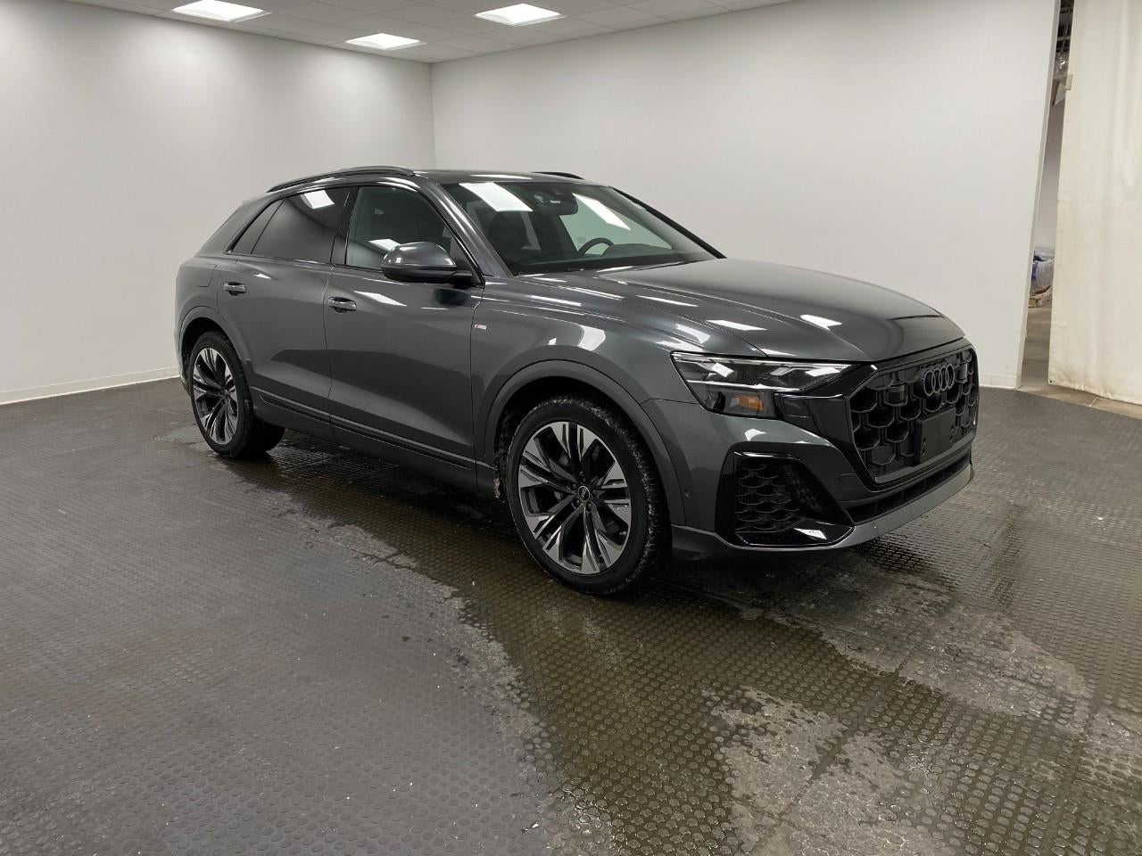 2026 Audi Q8 Premium Plus quattro