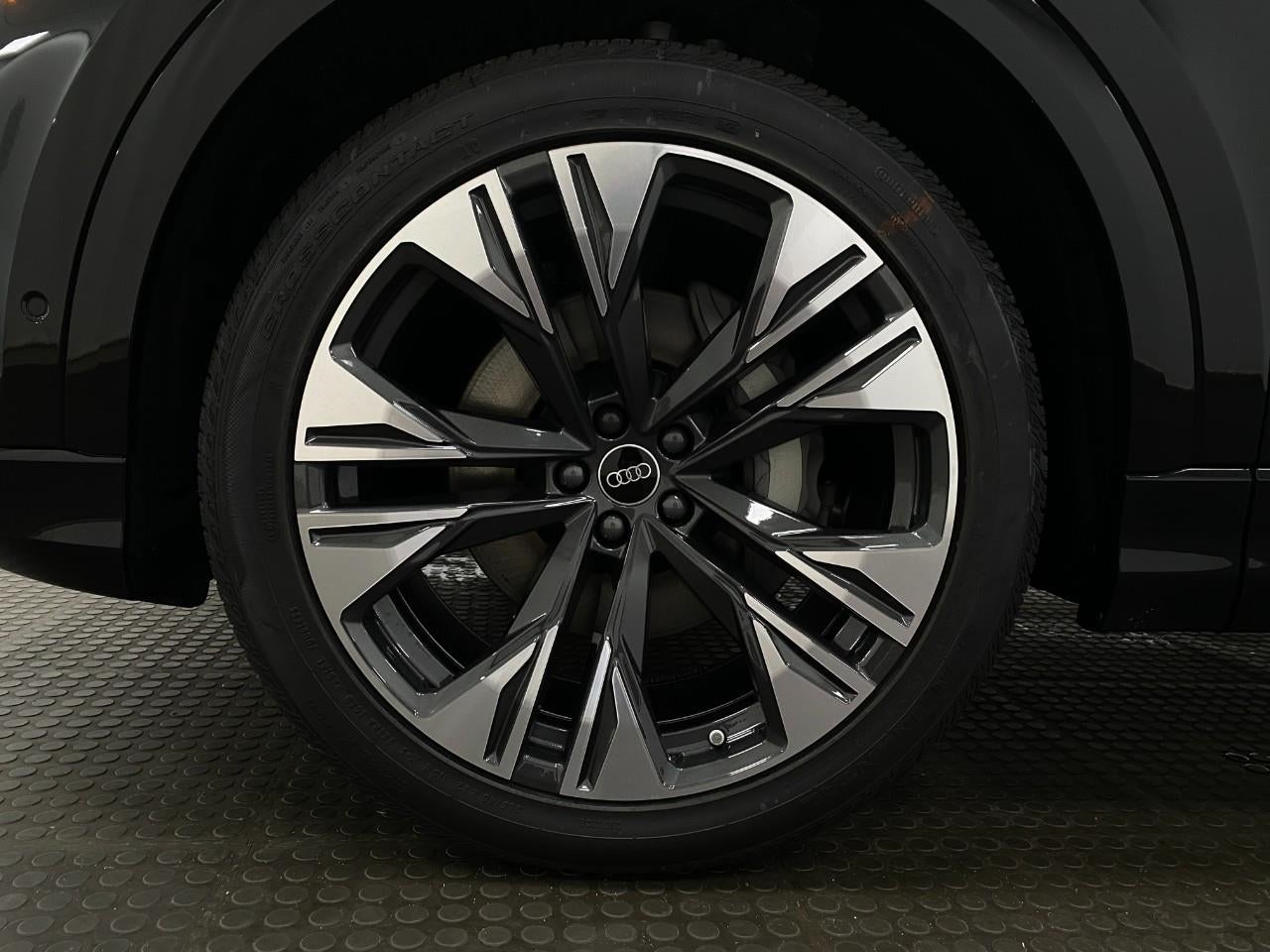 2026 Audi Q8 Premium Plus quattro