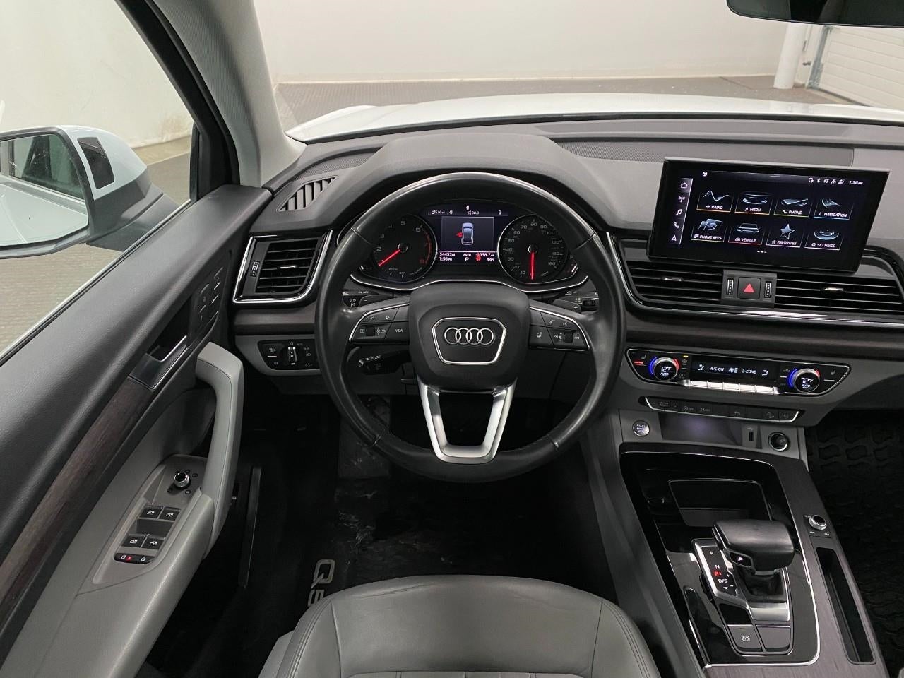 2022 Audi Q5 S line Premium 45 TFSI quattro