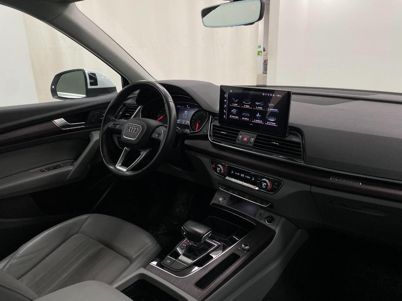 2022 Audi Q5 S line Premium 45 TFSI quattro