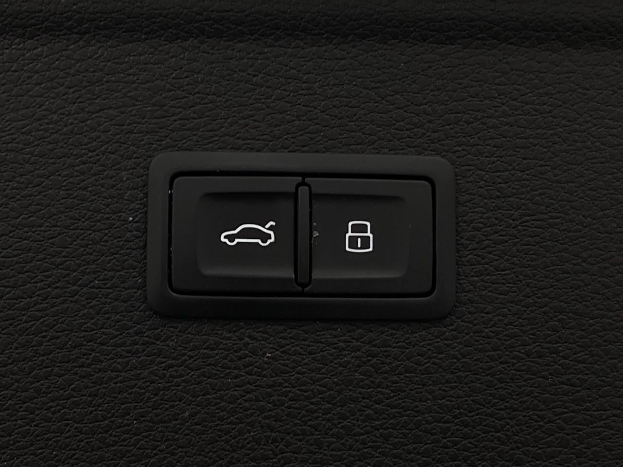 2022 Audi Q5 S line Premium 45 TFSI quattro