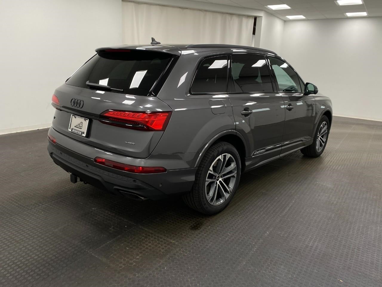 2026 Audi Q7 Premium Plus 45 quattro