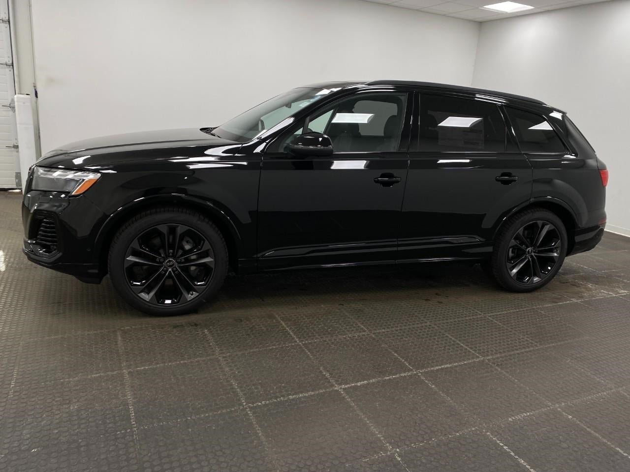 2026 Audi Q7 Premium Plus 55 quattro