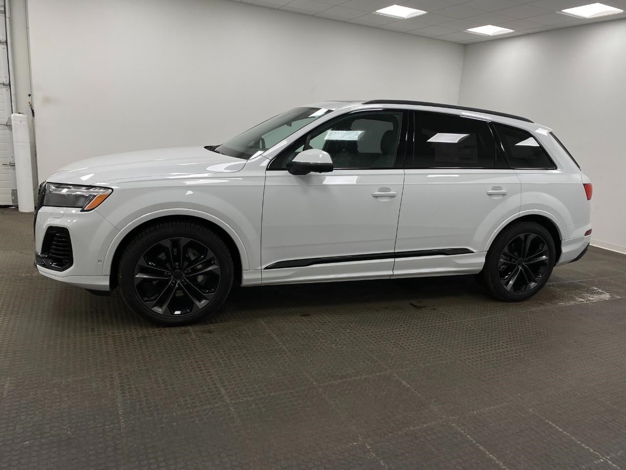 2026 Audi Q7 Premium Plus 55 quattro