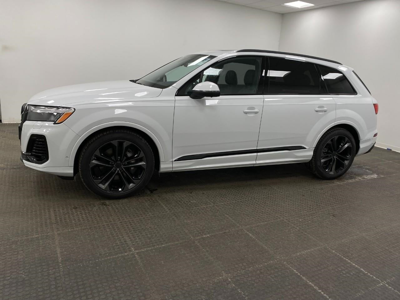 2026 Audi Q7 Premium Plus 55 quattro