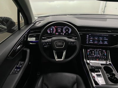 2023 Audi Q7 Prestige 55 TFSI quattro