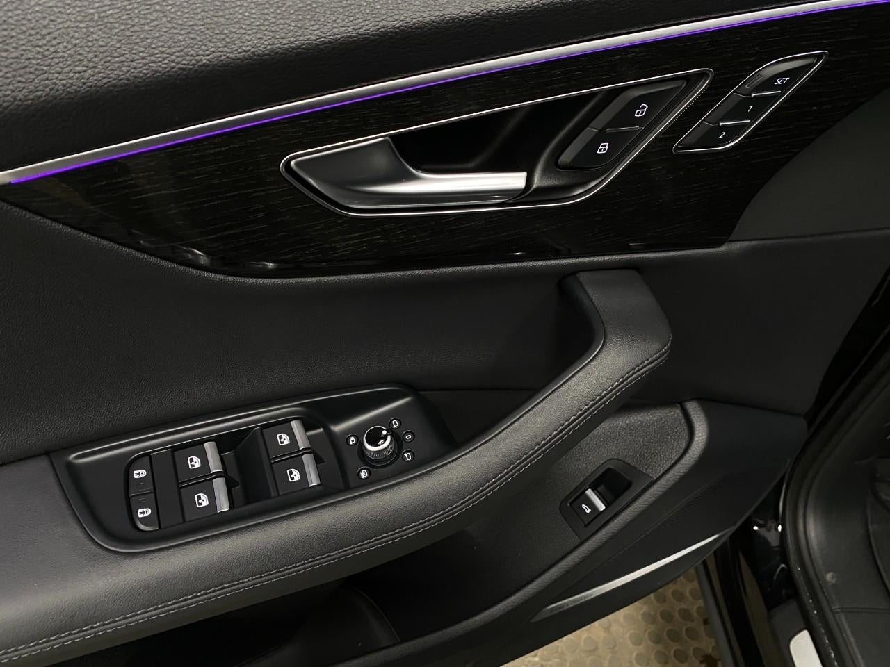 2023 Audi Q7 Prestige 55 TFSI quattro