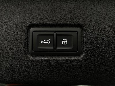 2023 Audi Q7 Prestige 55 TFSI quattro