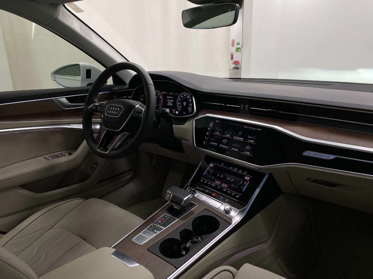 2025 Audi A6 Sedan Prestige 55 TFSI quattro