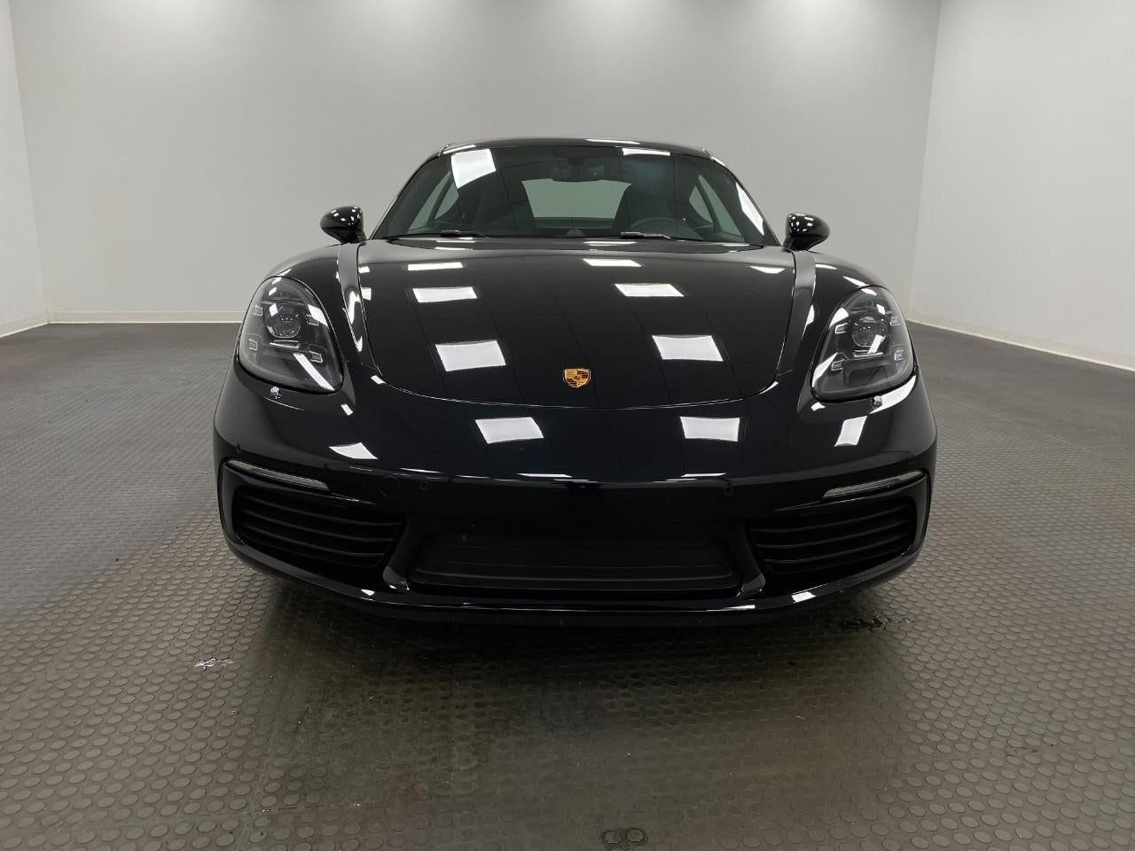 2025 Porsche 718 Cayman Coupe