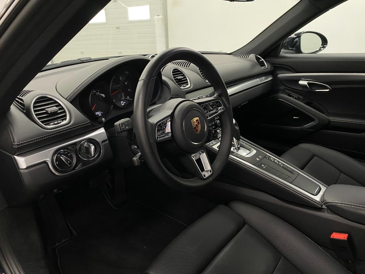 2025 Porsche 718 Cayman Coupe