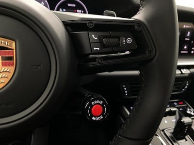 2025 Porsche 911 Carrera