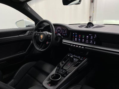 2025 Porsche 911 Carrera