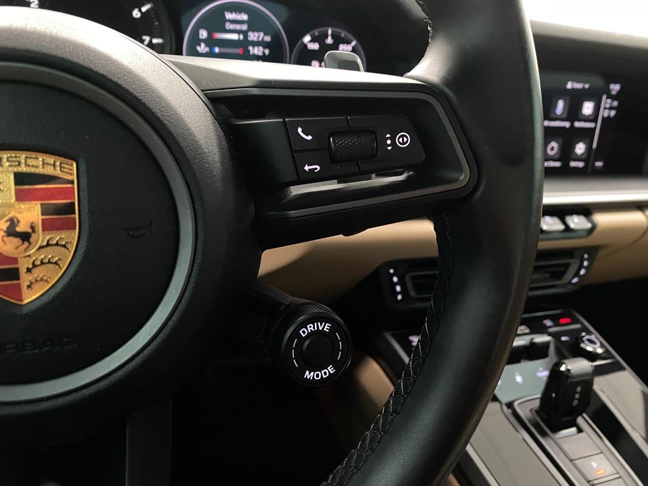 2022 Porsche 911 Carrera
