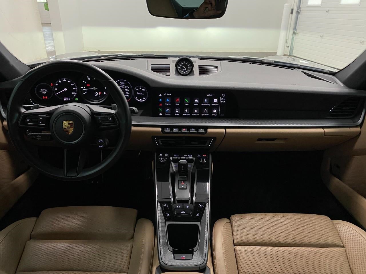 2022 Porsche 911 Carrera
