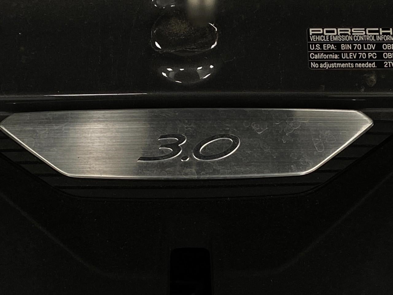 2022 Porsche 911 Carrera