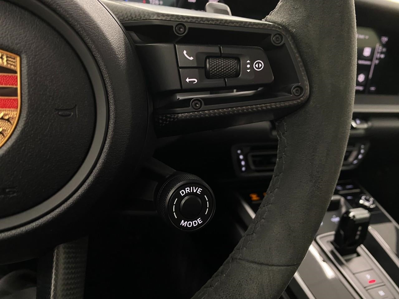 2024 Porsche 911 Carrera