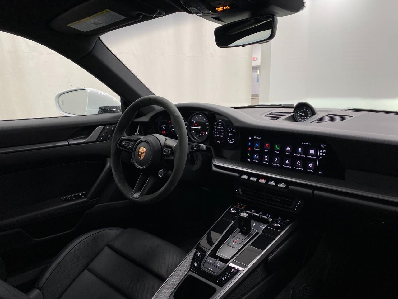 2024 Porsche 911 Carrera