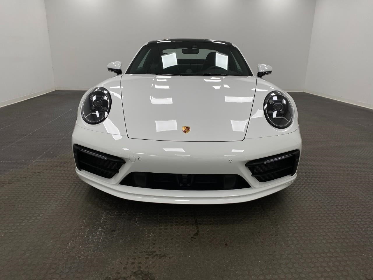 2024 Porsche 911 Carrera